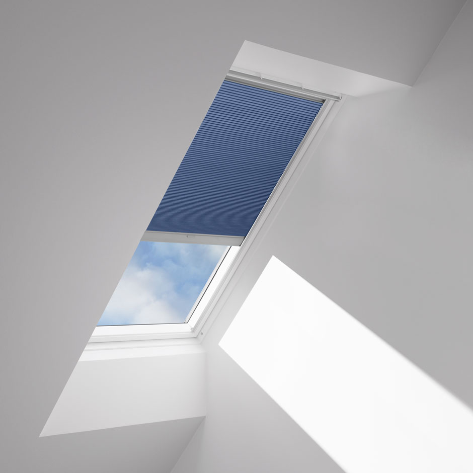 BLACKOUT THERMAL ROLLER ROOF SKYLIGHT BLINDS FOR ALL VELUX WINDOWS Easy Fit New 