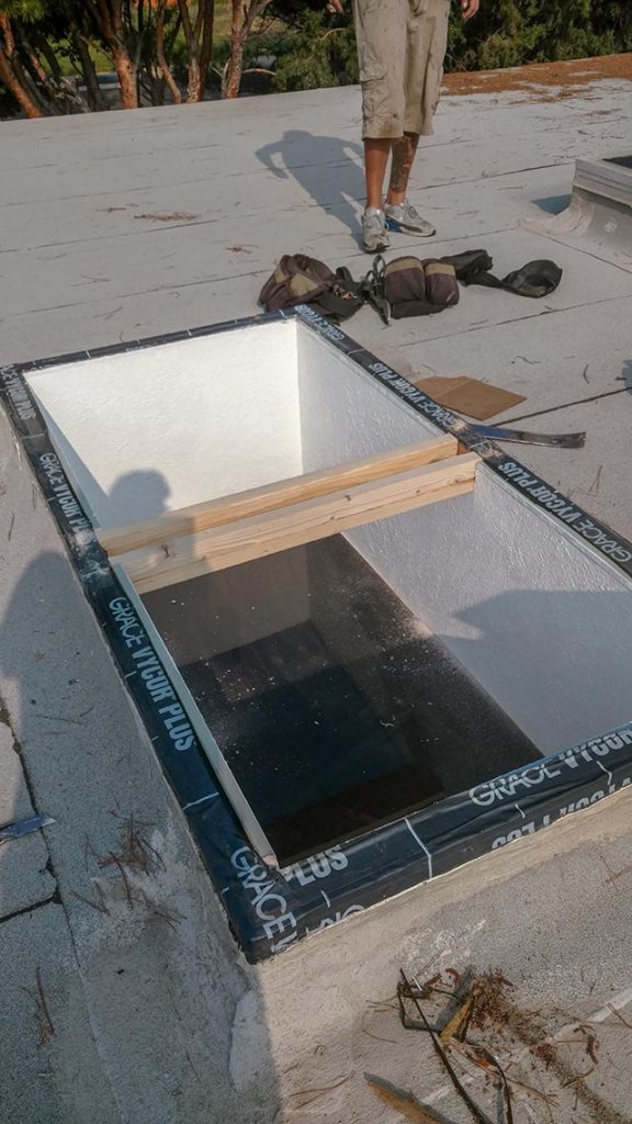 custom skylight 26617-091512690