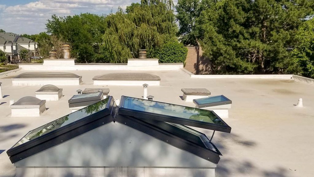 Velux smart home venting skylights 27659-165637