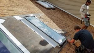 Velux deck mounted skylight installation 29891-162520